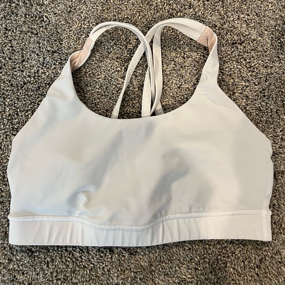 Used Lululemon women’s size 6 sports bra - Picture 2 of 2